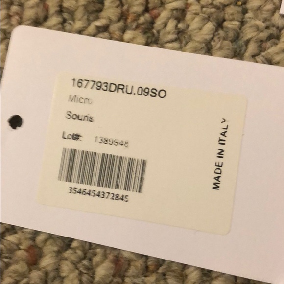 Celine - Picture 6 of 6